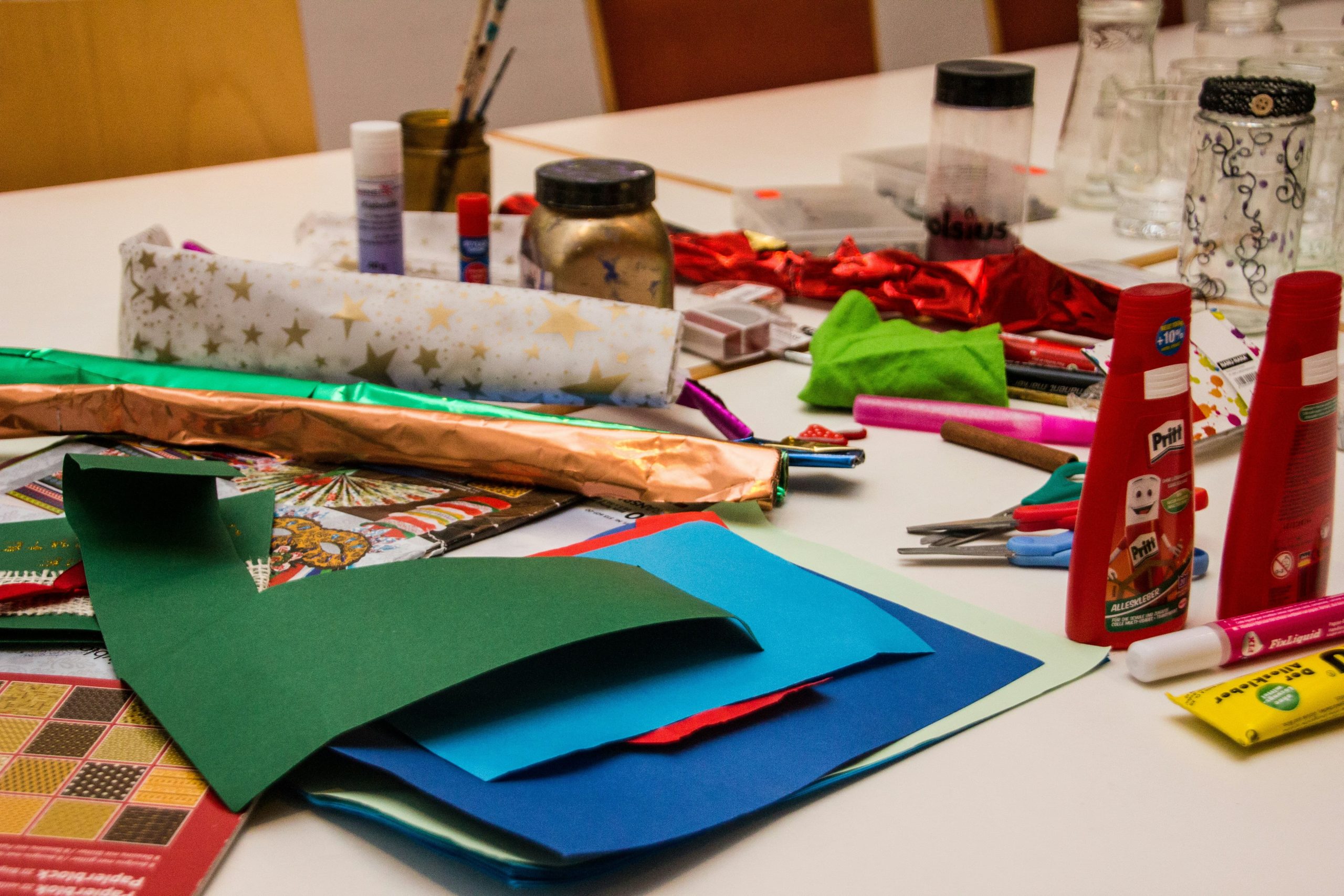 11 Best Rainy Day Activities to Beat Boredom in 2025