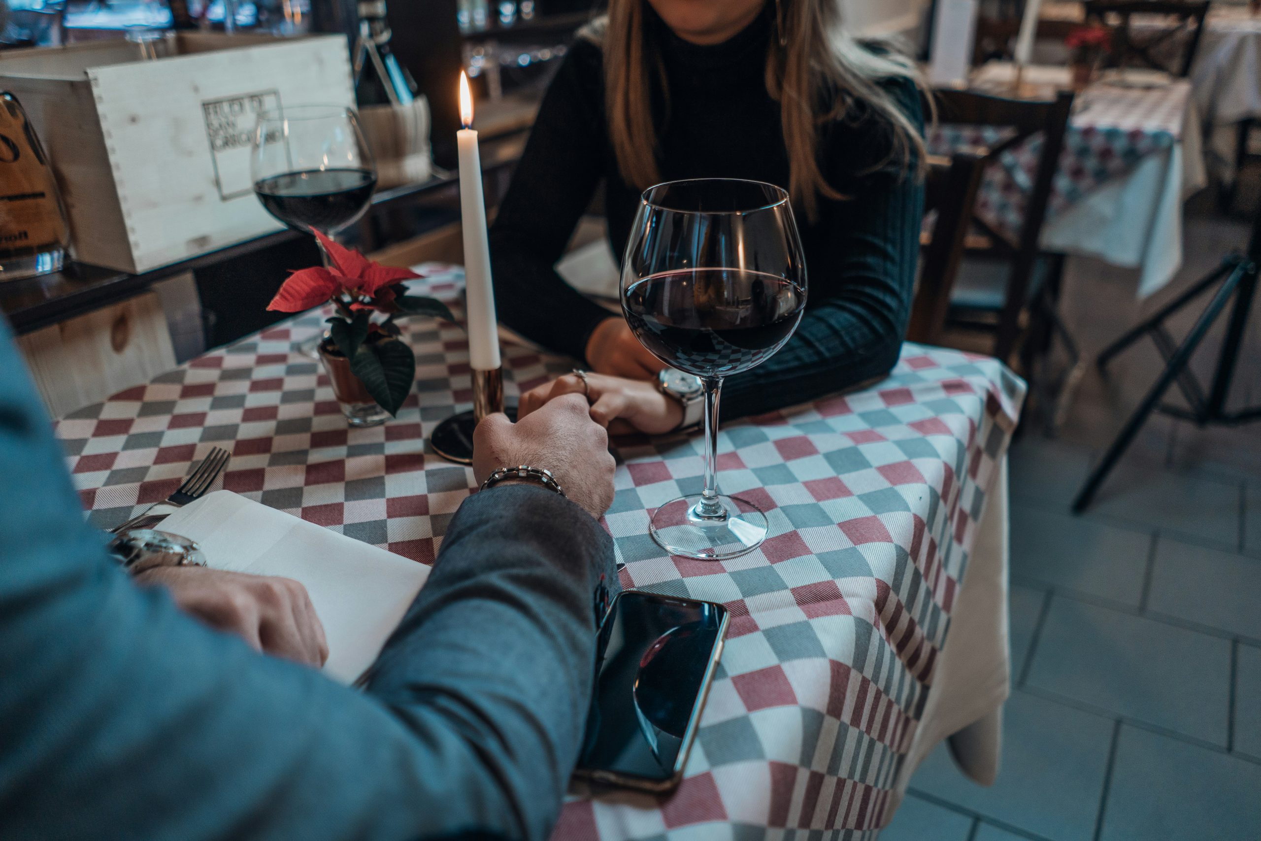 Dating Game Changer: 9 First Date Ideas That Break All the Rules