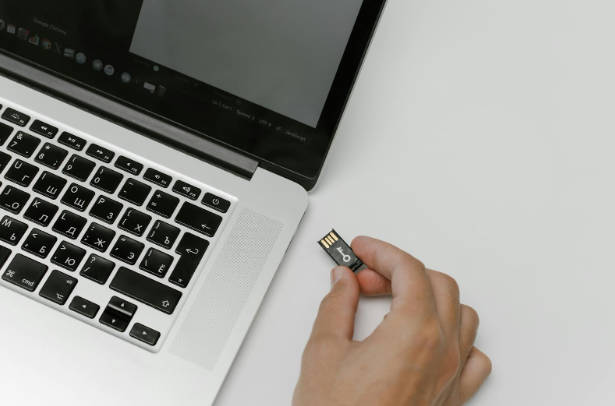 Bulk Thumb Drives: A Smart Investment for Efficient Data Management
